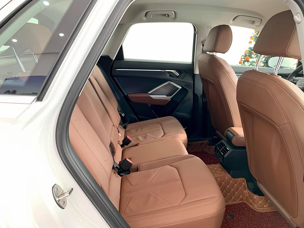Bán xe Audi Q3 2023 màu Trắng nhập khẩu chính hãng mới 100%, tặng 2 năm bảo hiểm thân vỏ-8