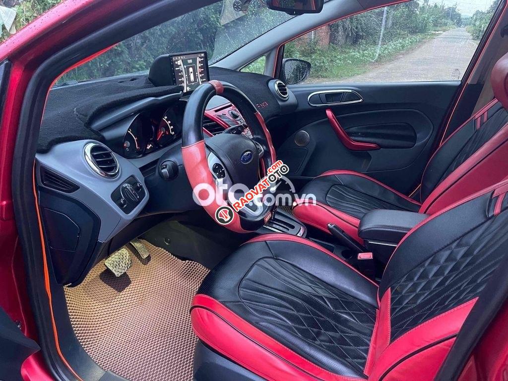 ford fiesta 2011 số tự động-3