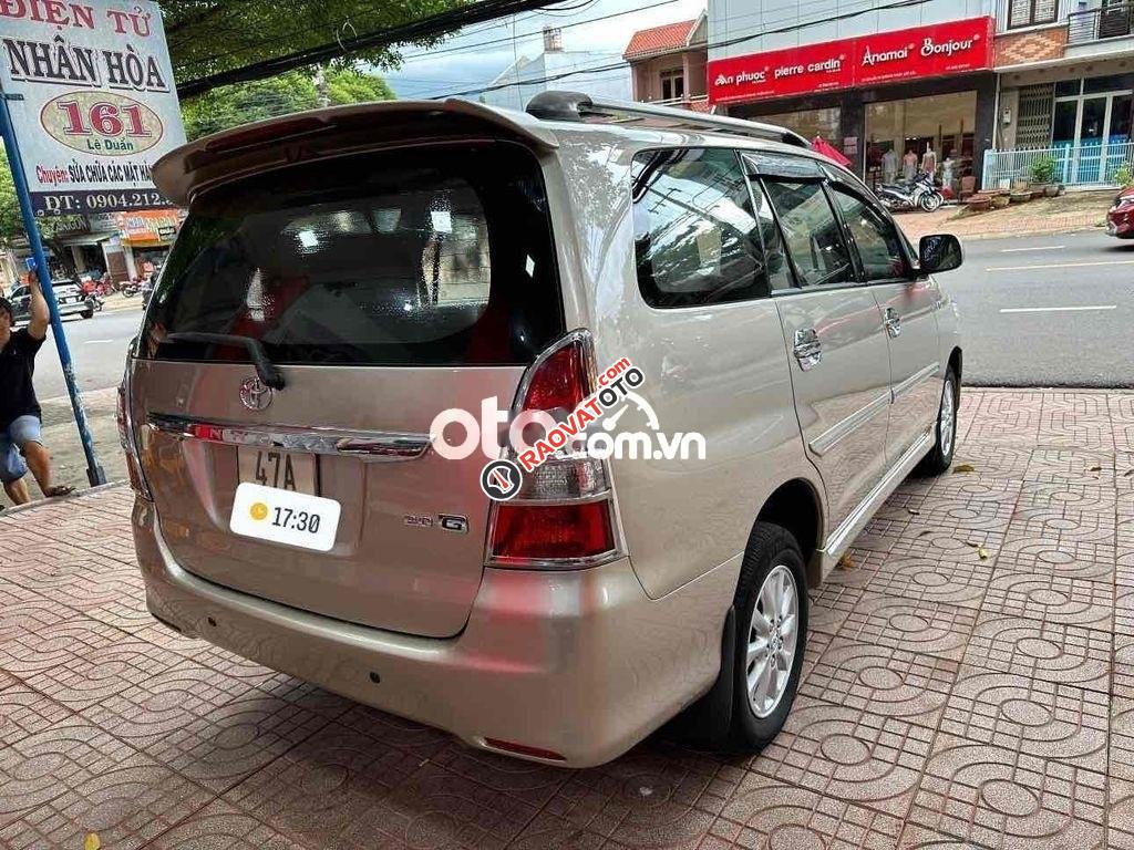 innova 2013 Số tự động rất đẹp-5