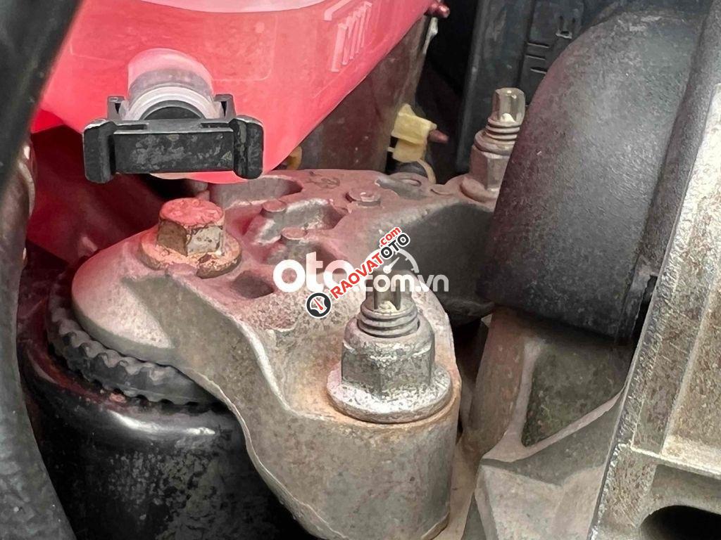 cần bán fiesta hatchback gốc SG-11