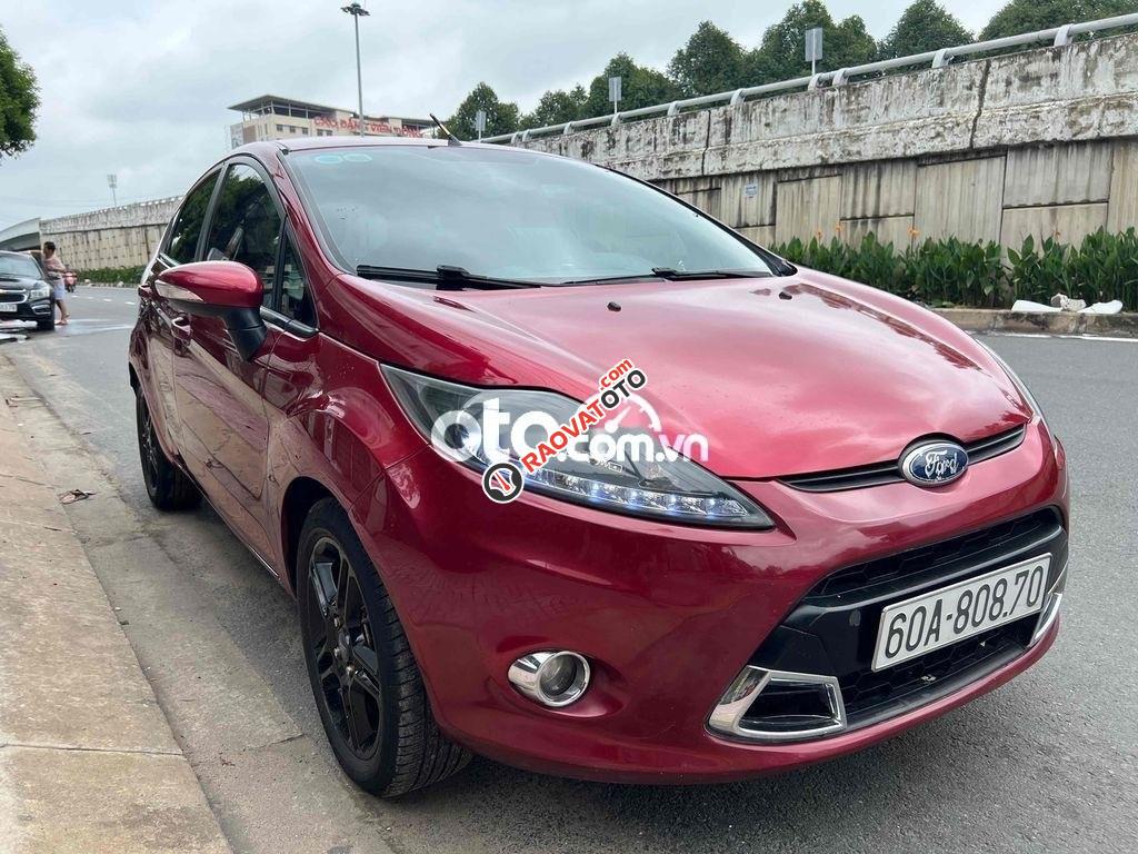 cần bán fiesta hatchback gốc SG-0