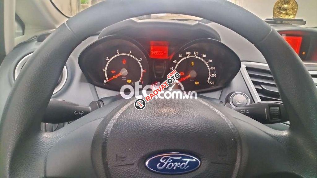 Cần bán Ford fiesta 2011 AT-3