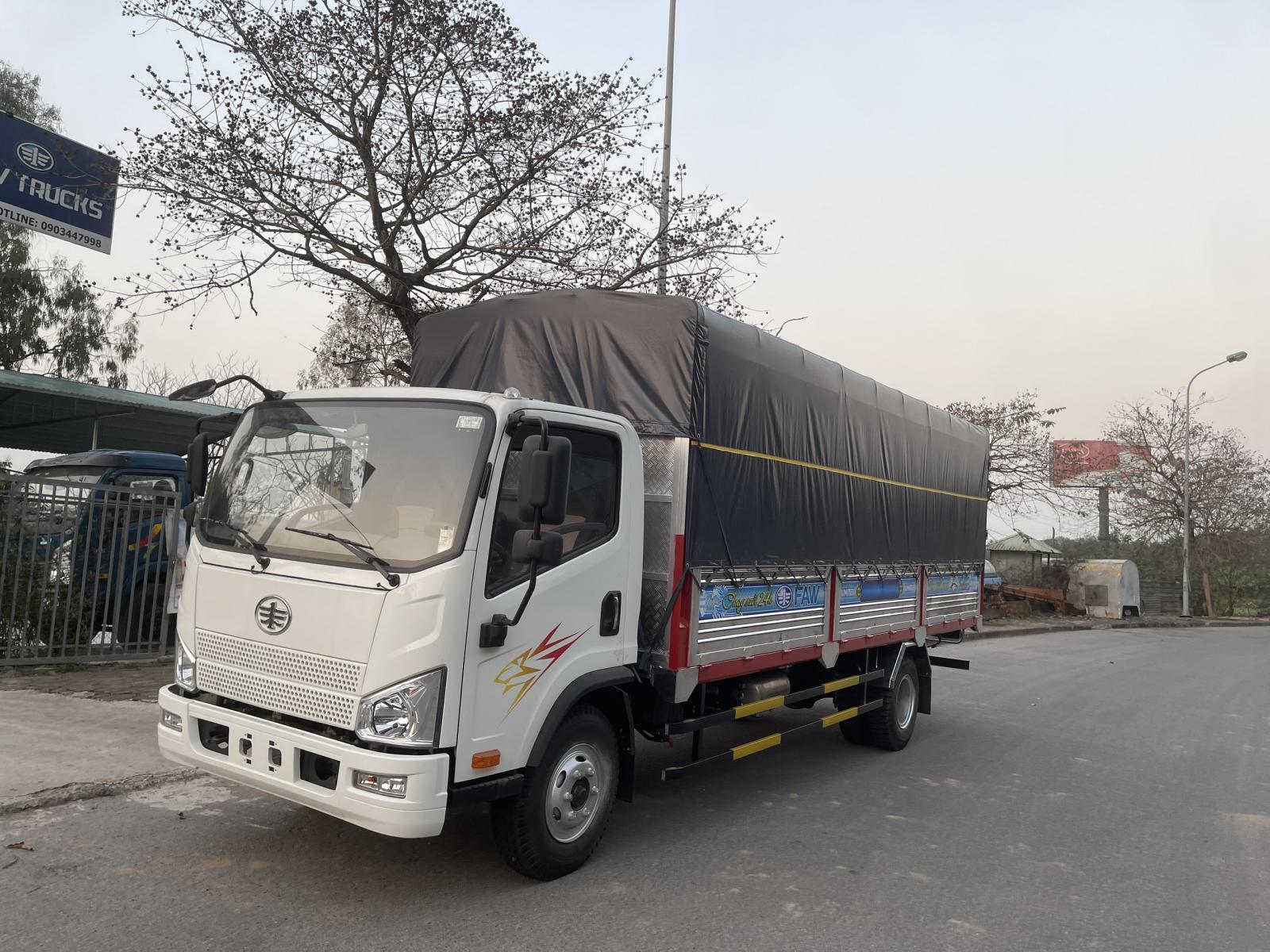 xe tải 8 tấn FAW tiger thùng 6m2-3