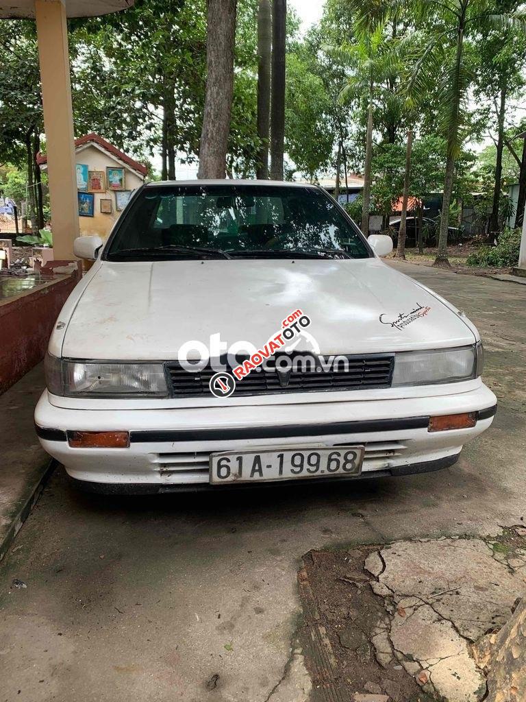 Nissan 1988 còn sử dụng tốt-8