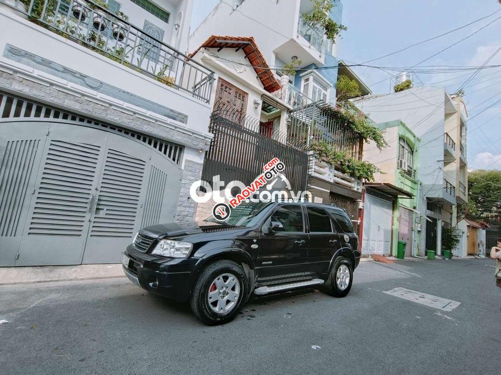 xe đang chạy thanh lý Ford escape 2004 3.0V6-1