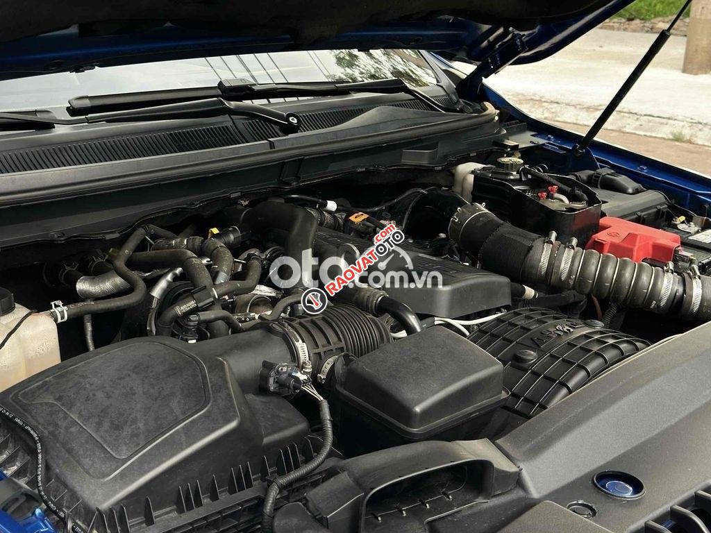 Ford Ranger Raptor 2018 siêu đẹp biển A-8