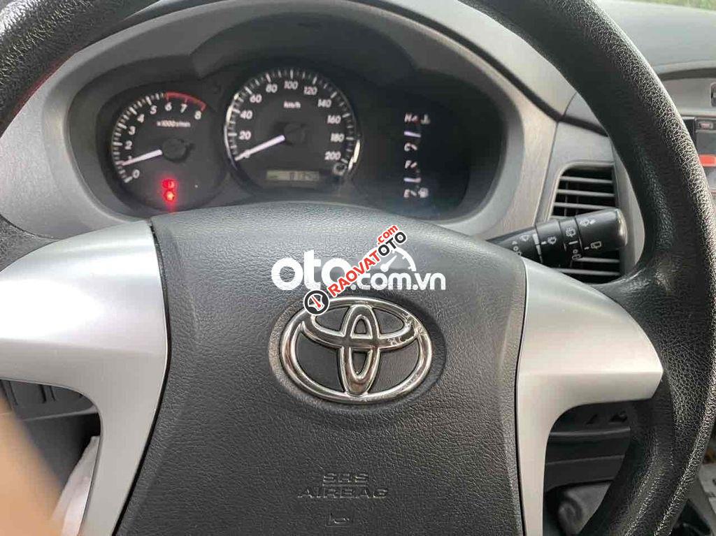 Toyota Innova 2.0E 2013 81000km-11