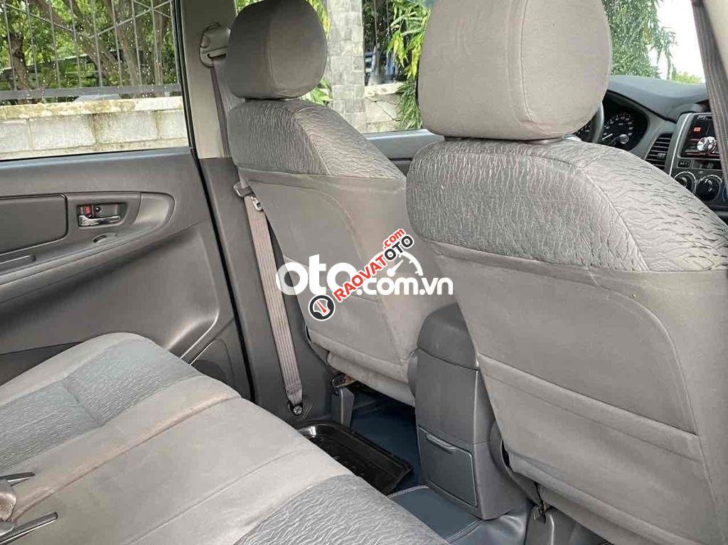 Toyota Innova 2.0E 2013 81000km-6