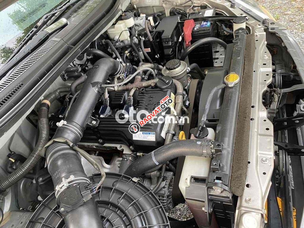 Toyota Innova 2.0E 2013 81000km-10