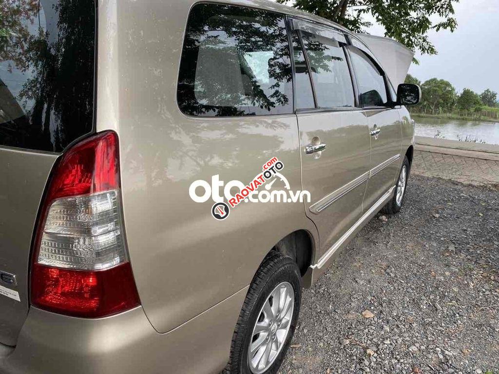 Toyota Innova 2.0E 2013 81000km-4