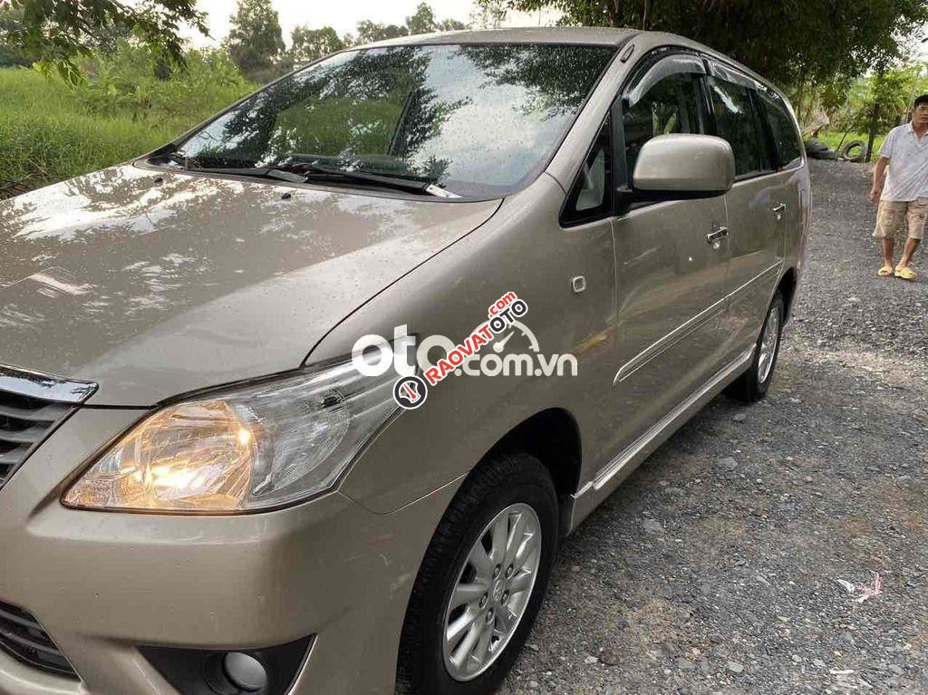 Toyota Innova 2.0E 2013 81000km-5