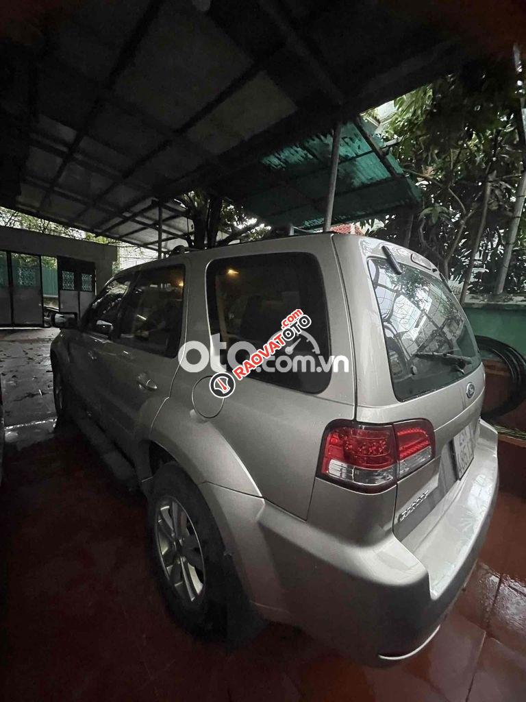 Chính chủ cần bán Escape XLT 2010-1