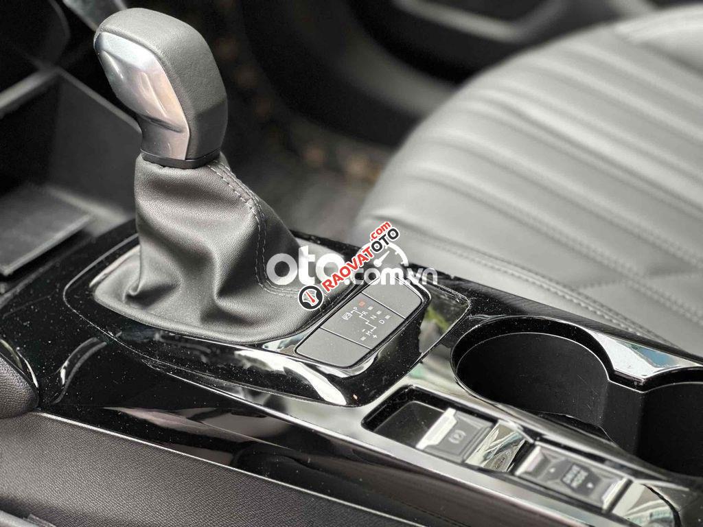 Peugeot 2008 GTline 2021-6