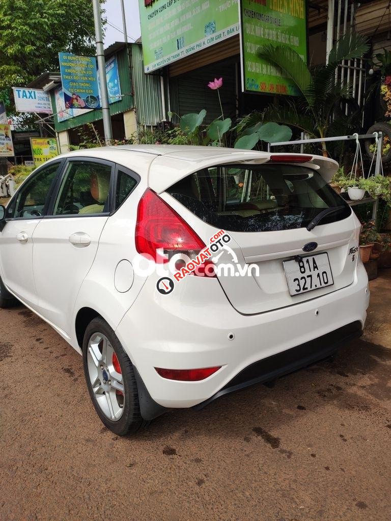 Ford 1.6 tự động-0