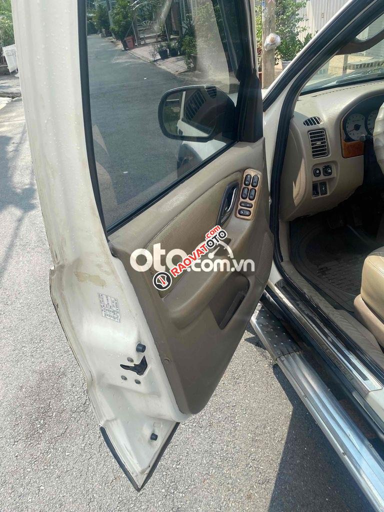 Ford escape chất xe zin giá rẻ-10