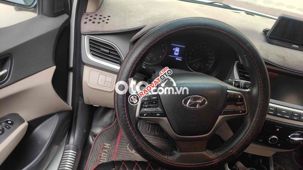 GĐ cần bán accent AT 2018 đk 2019-3