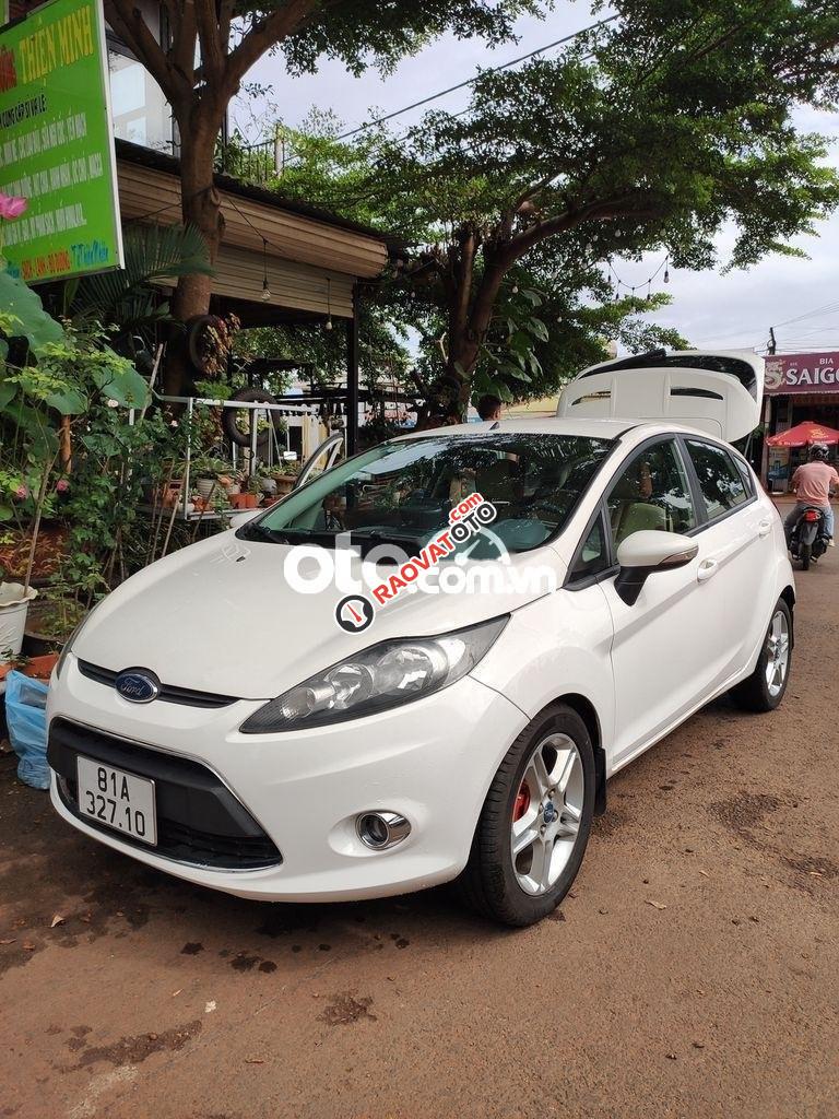 Ford 1.6 tự động-3