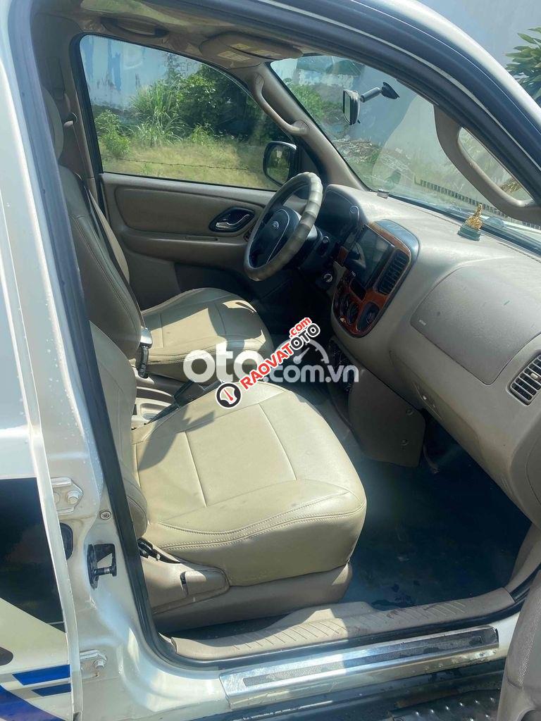 Ford escape chất xe zin giá rẻ-9