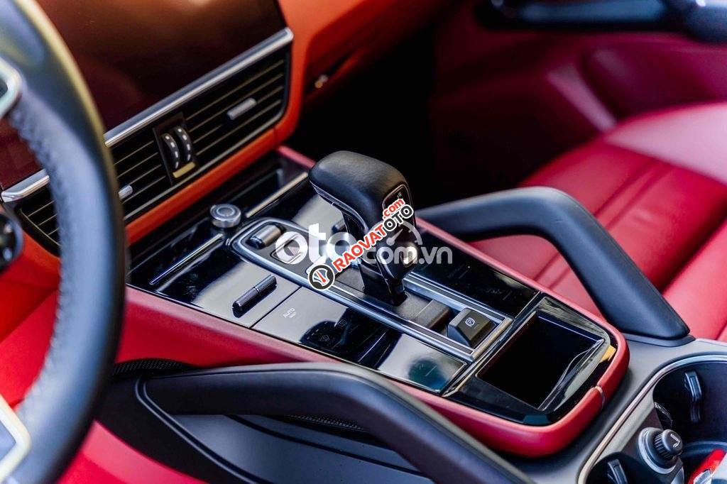 Porsche Cayenne 2019 Đen đỏ-3