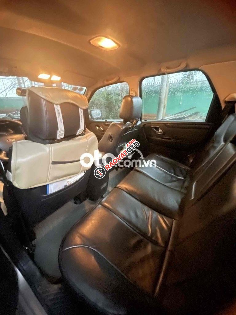 Chính chủ cần bán Escape XLT 2010-7