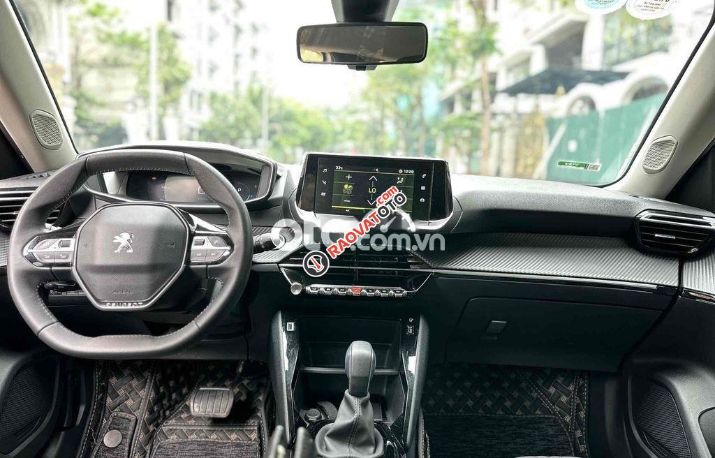 Peugeot 2008 GTline 2021-9