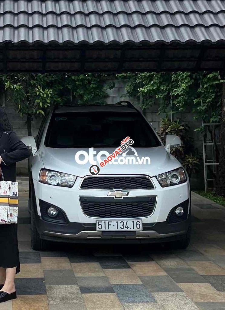 Chevrolet Captiva LTZ 2015 trắng-0