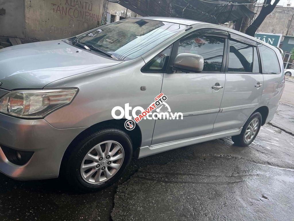 Bán xe Innova G Tự động 2012-1