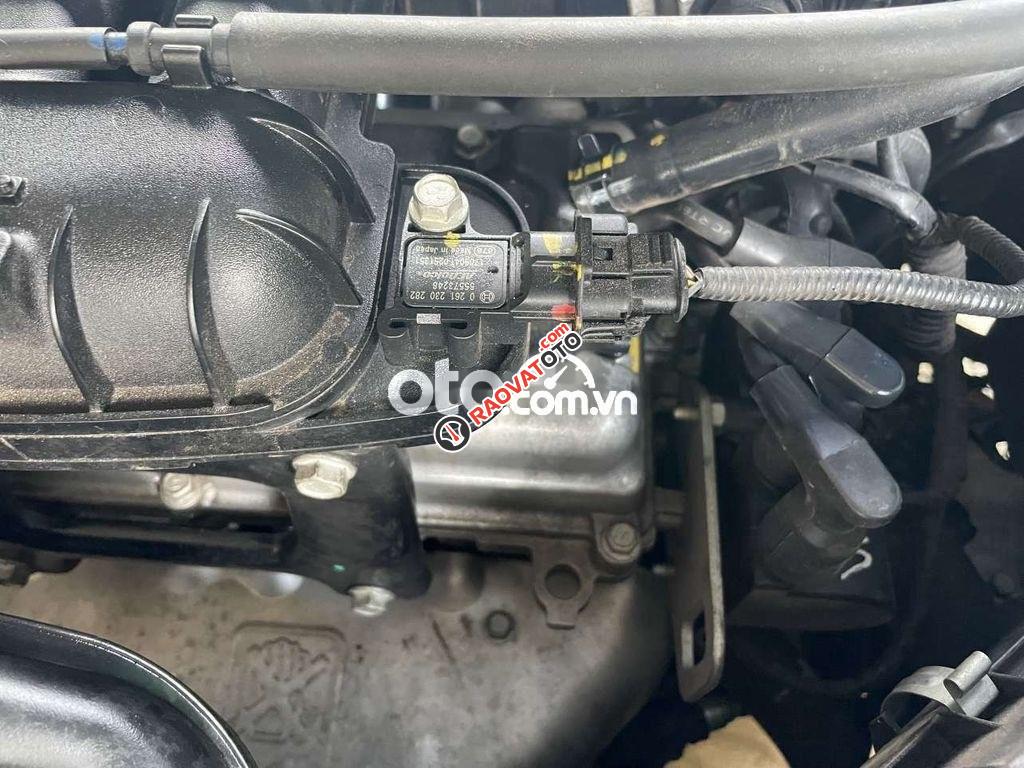 Nhà cần bán chiếc xe này-4