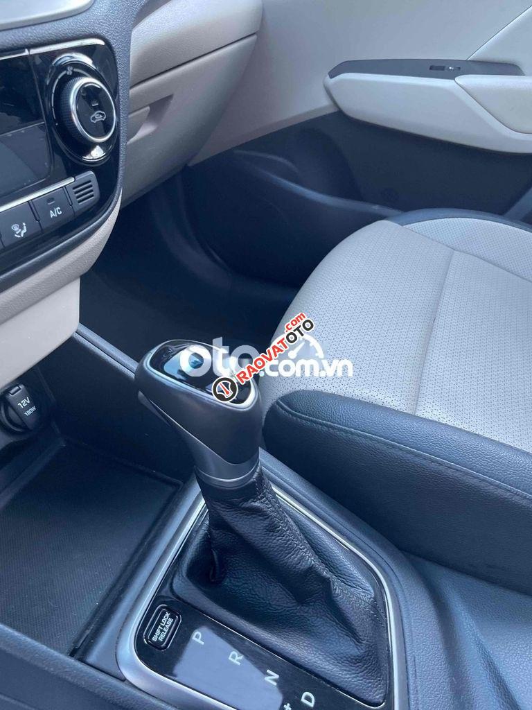 Hyundai Accent ATH 2019 bản đặt biệt chạy siêu ít-4