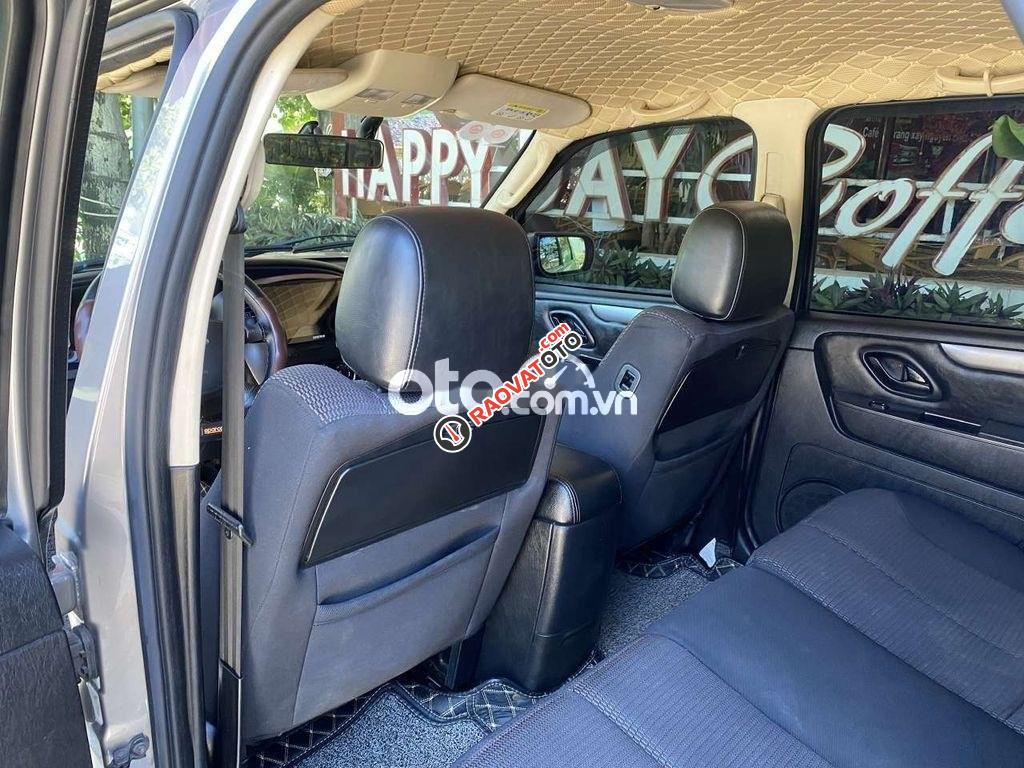 Cần bán xe lên đời Escape 2012-9