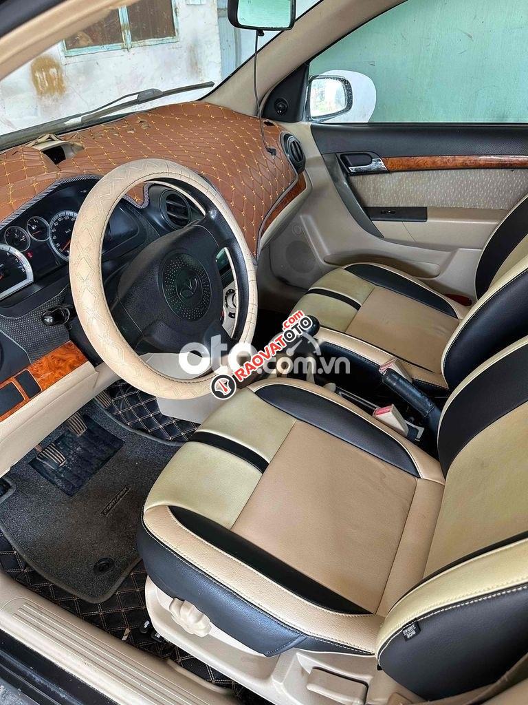 gentra 2009 xe gua đình cần bán-3