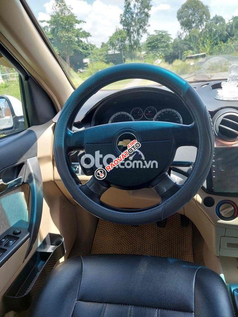 xe chevrolet số sàn 2018 mới toanh còn nguyên zin-6