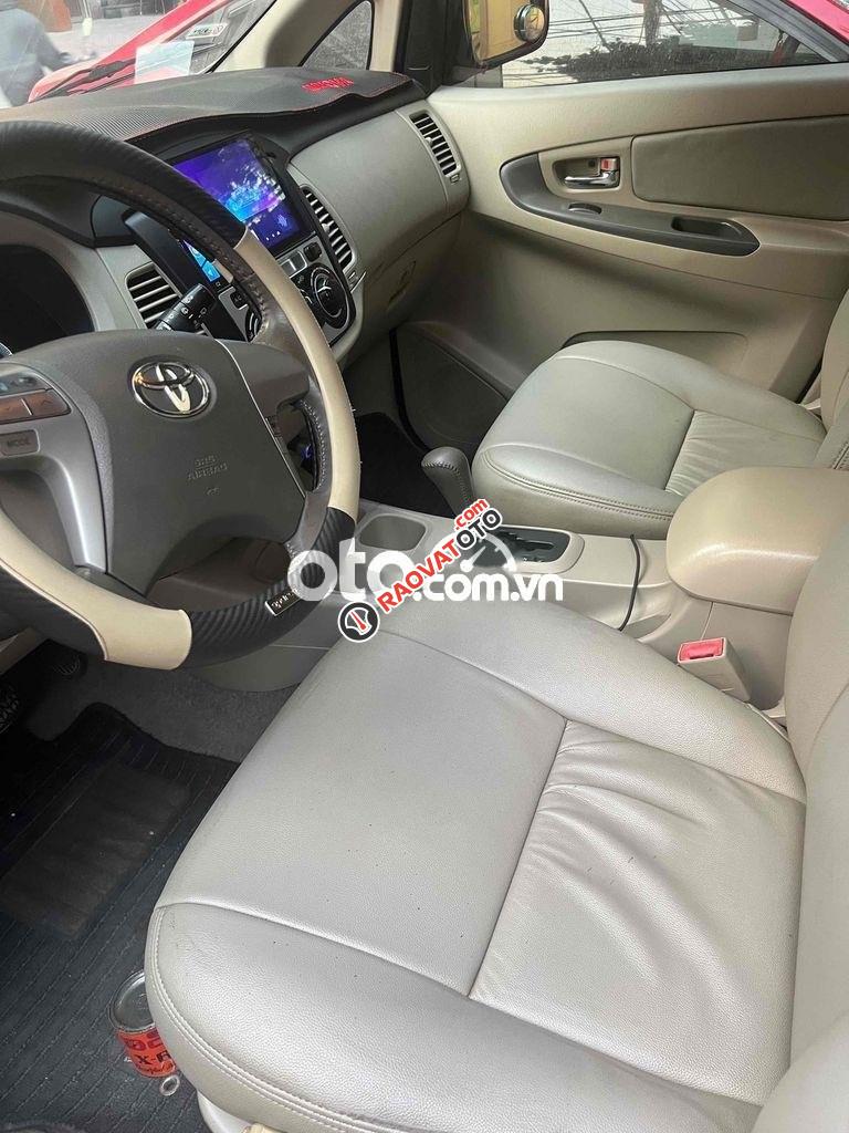 Bán xe Innova G Tự động 2012-6