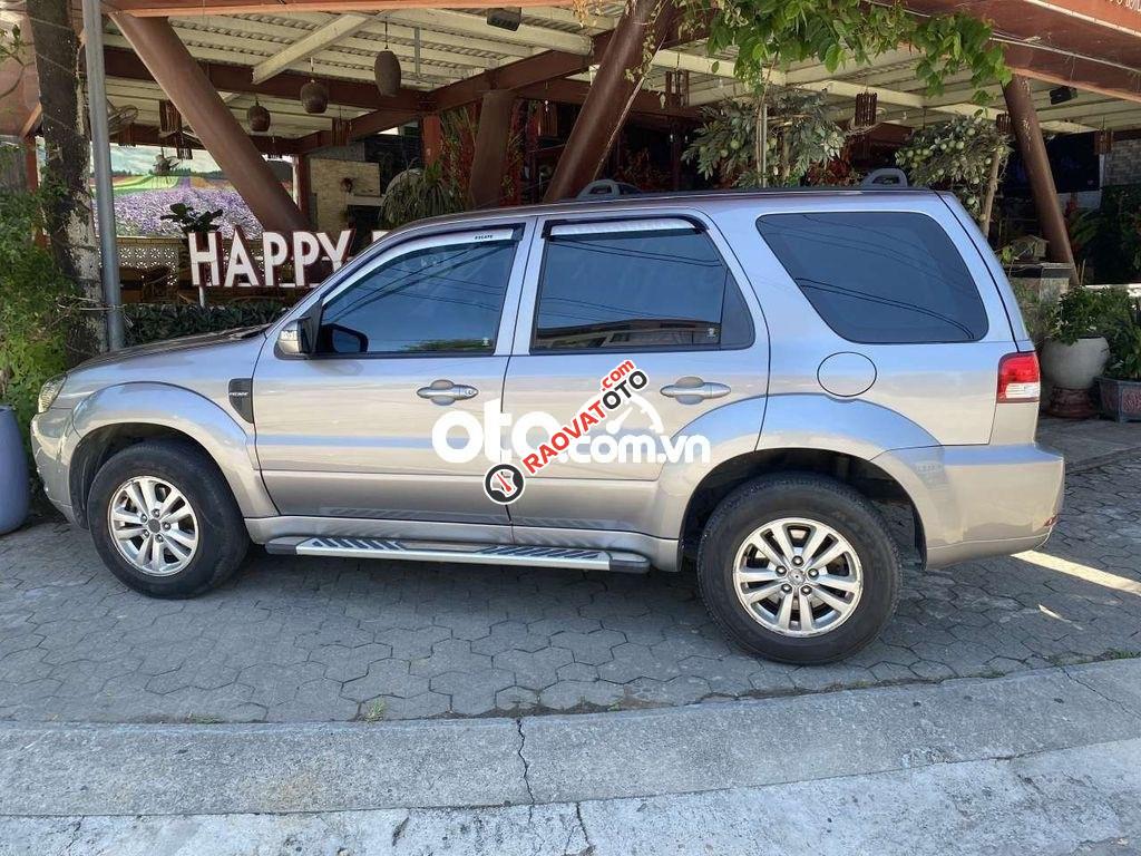 Cần bán xe lên đời Escape 2012-1