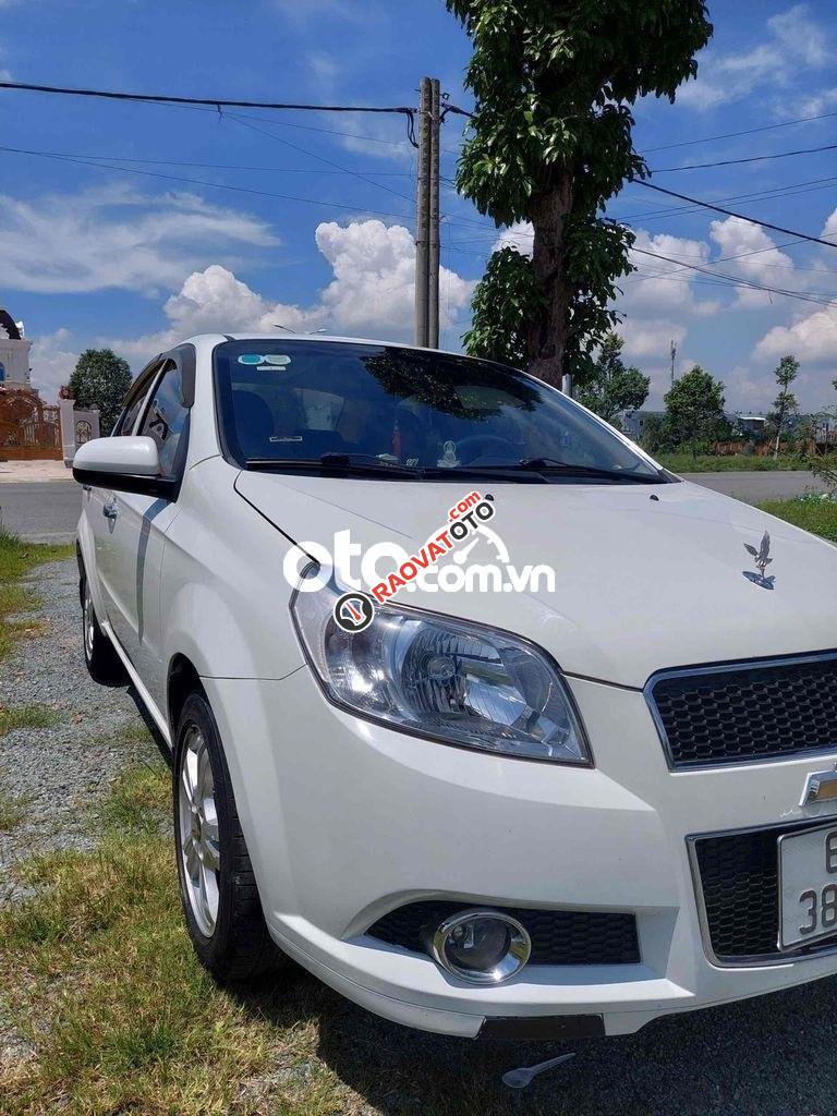 xe chevrolet số sàn 2018 mới toanh còn nguyên zin-4