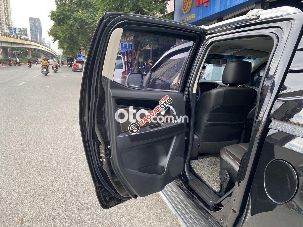 Chevoret Corolado 2.8LTZ 2 Cầu Số Tự Động sx 2017-9