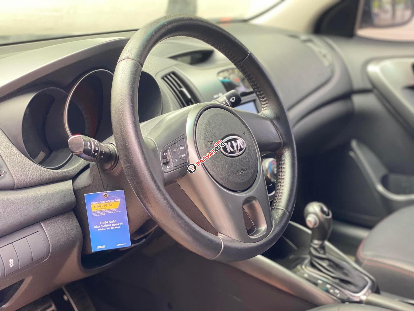 Kia Forte 1.6 AT SX 2011-4