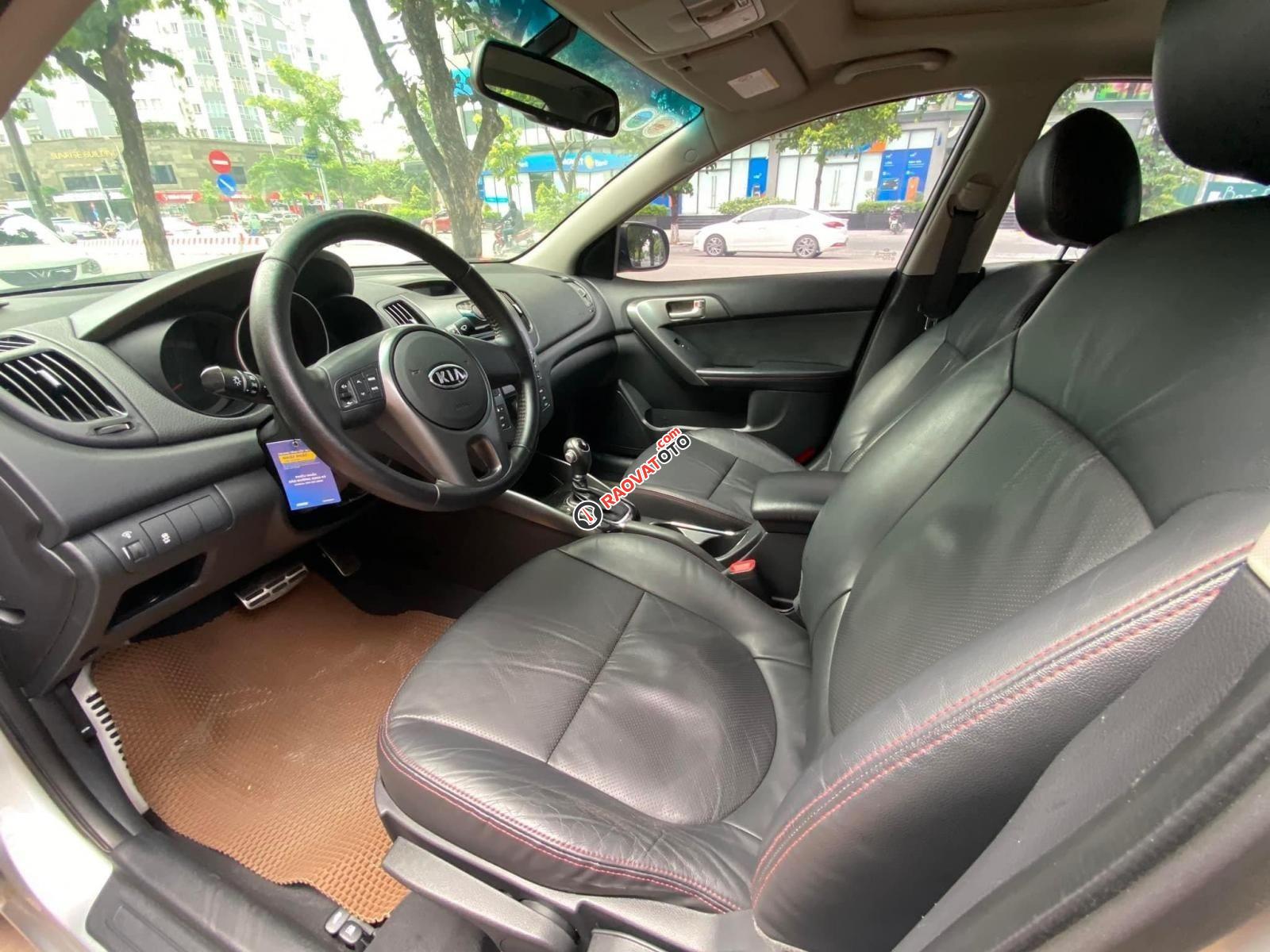 Kia Forte 1.6 AT SX 2011-3