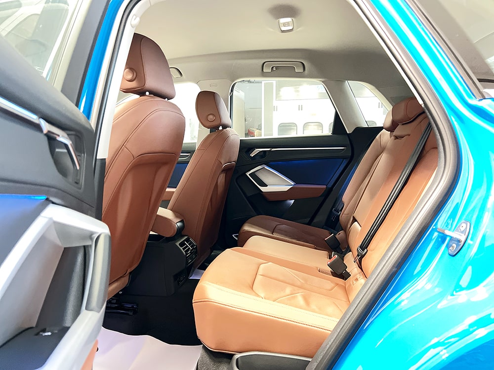 Bán Audi Q3 2023 bản S-line mới 100% màu Xanh Turbo đậm chất thể thao và nổi bật-5