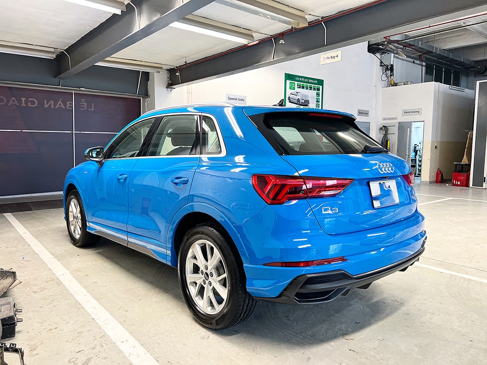 Bán Audi Q3 2023 bản S-line mới 100% màu Xanh Turbo đậm chất thể thao và nổi bật-7
