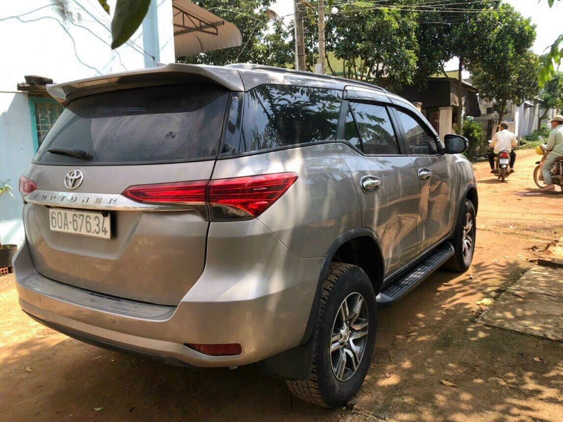 CHÍNH CHỦ CẦN BÁN XE TOYOTA FORTUNER 2019-2