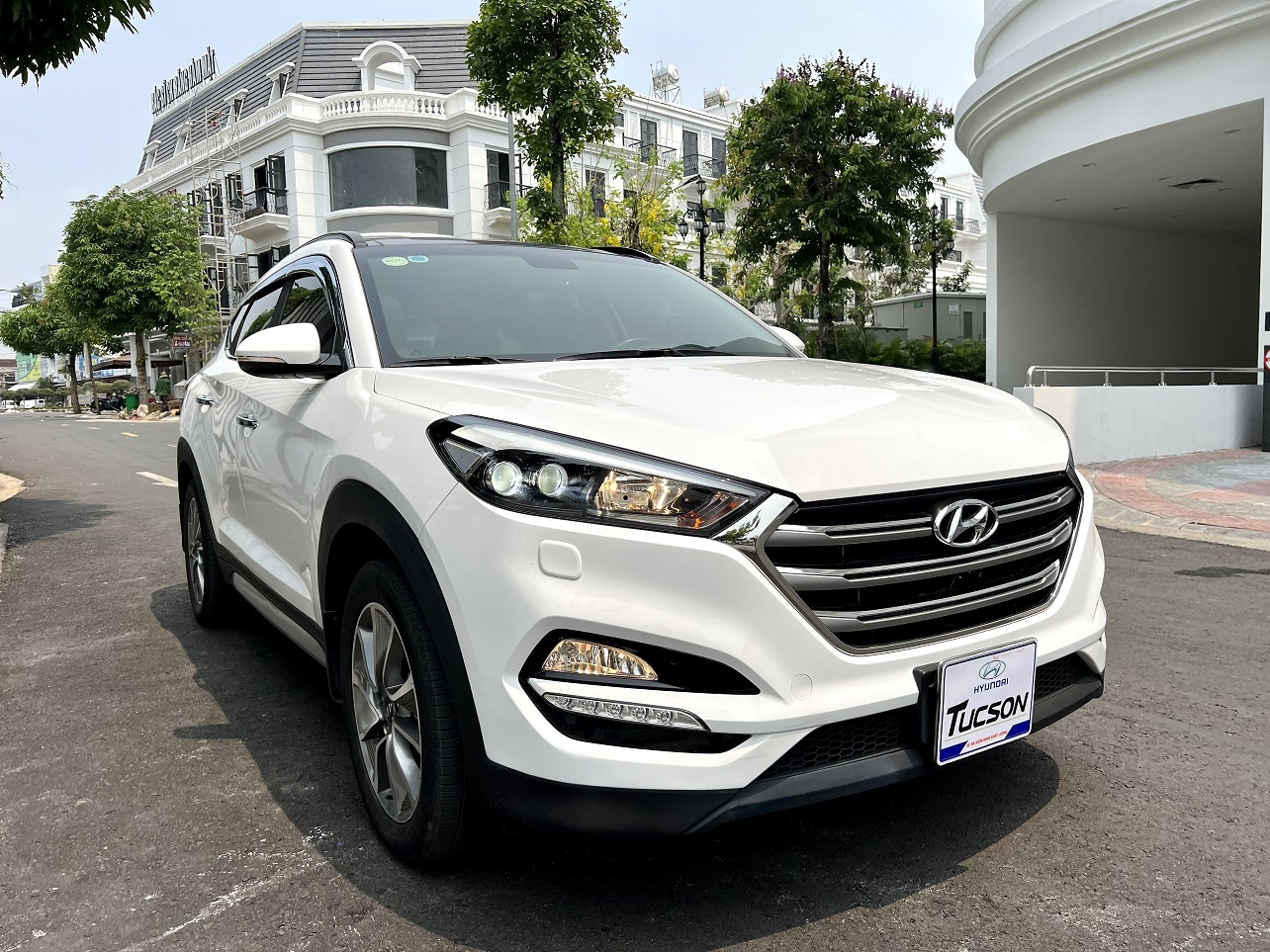 Hyundai Tucson 2.0 ATH sx 2017 nhập khẩu nguyên chiếc từ Hàn quốc-0