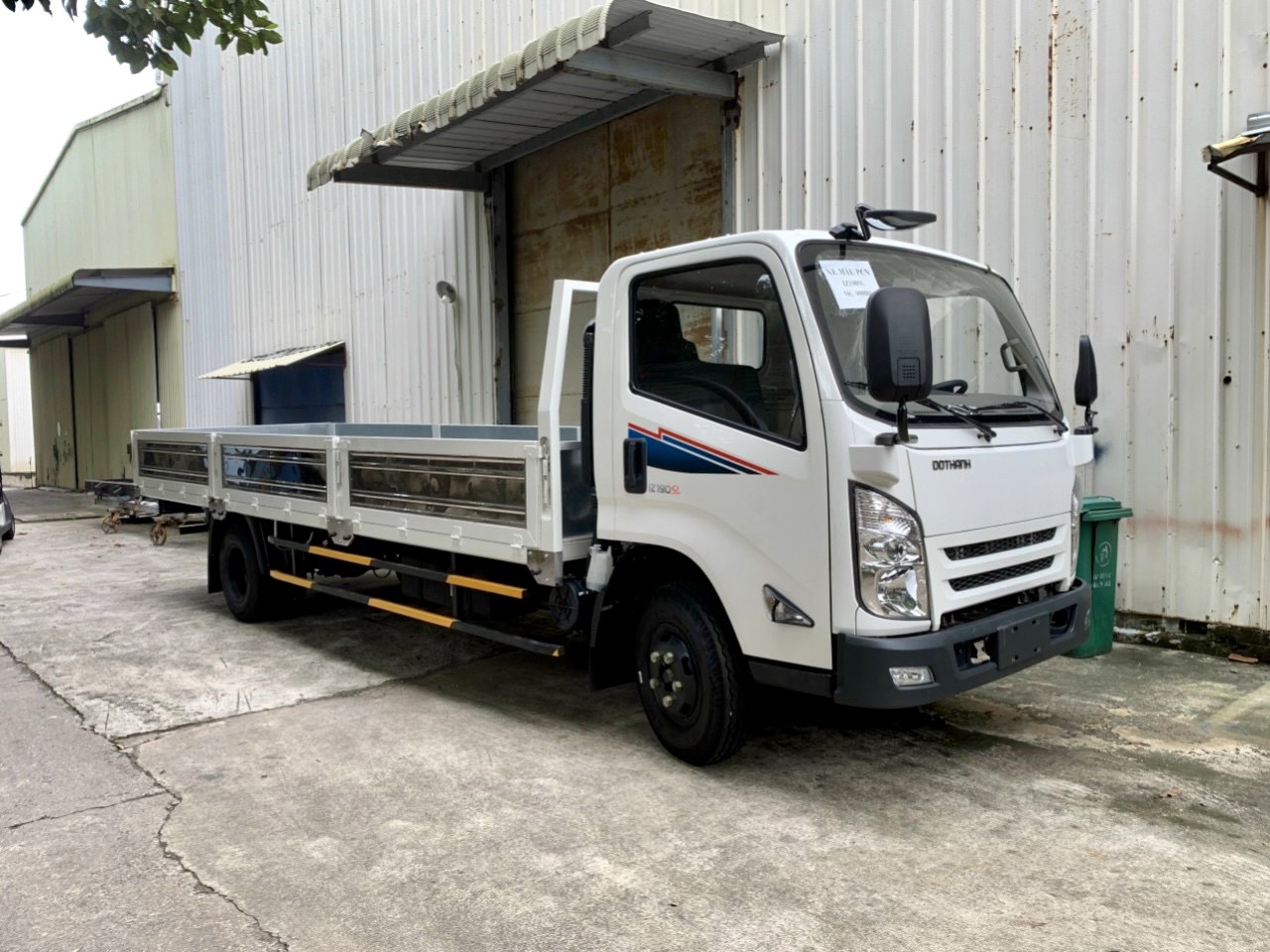 BÁN XE TẢI DOTHANH IZ350SL VÀ IZ190SL 2023-4