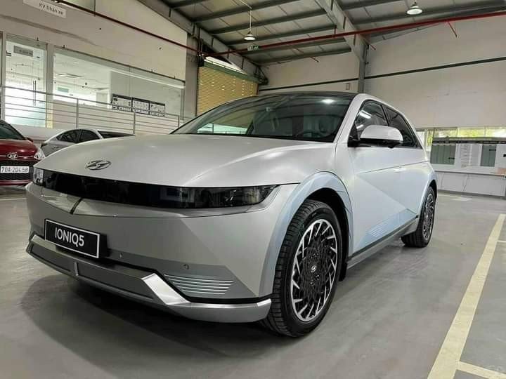 HYUNDAI IONIQ 5 2023 DÒNG XE ĐIỆN MỚI RA MẮT CHÍNH THỨC NHẬN CỌC - CÙNG PHẦN QUÀ HẤP DẪN TẠI SÀI GÒN -0