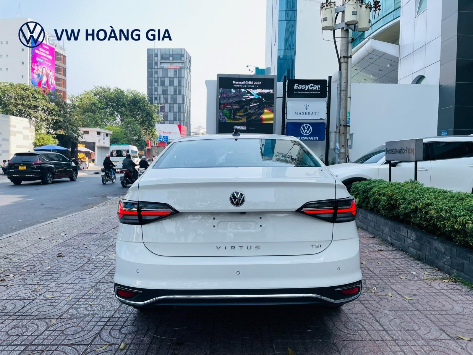 Volkswagen Virtus  Sedan Cho Vợ Đi chợ -3