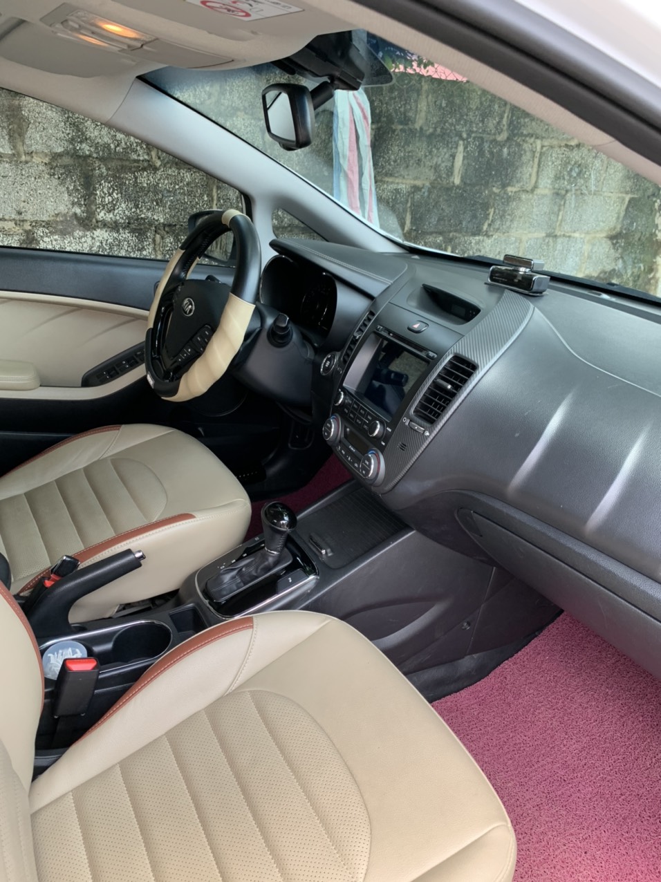 Chính chủ bán Xe Kia cerato đời cuối 2018 bản 1.6 số tự động 6 cấp ghế 2 màu. -4