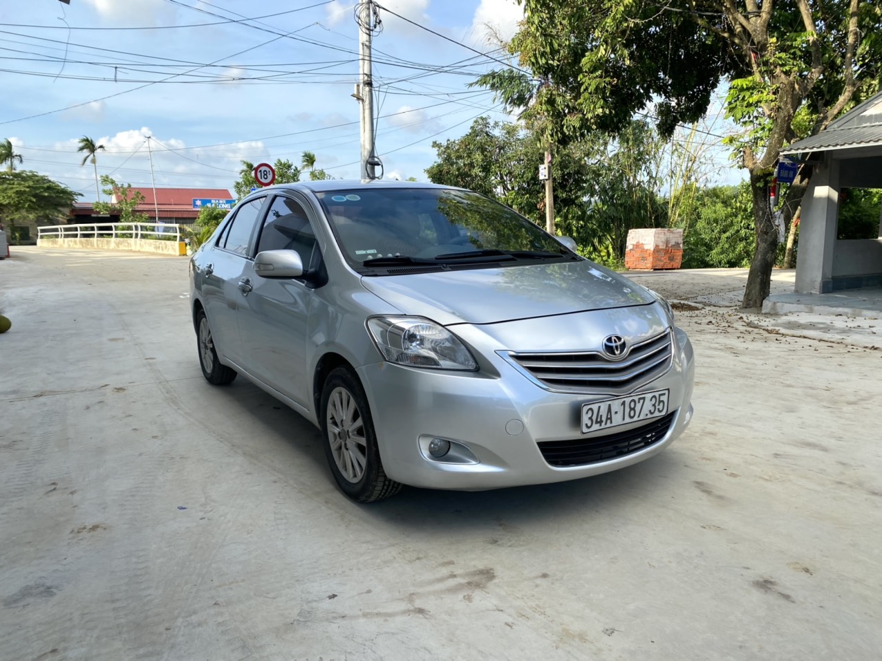 CHÍNH CHỦ CẦN BÁN XE TOYOTA VIOS TẠI KINH MÔN HẢI DƯƠNG-1