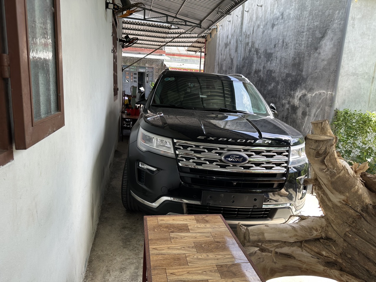 Hết tiền mua trầm cần ra đi con xế yêu Ford explorer 2018 đk 2019.xe hạng sang-0