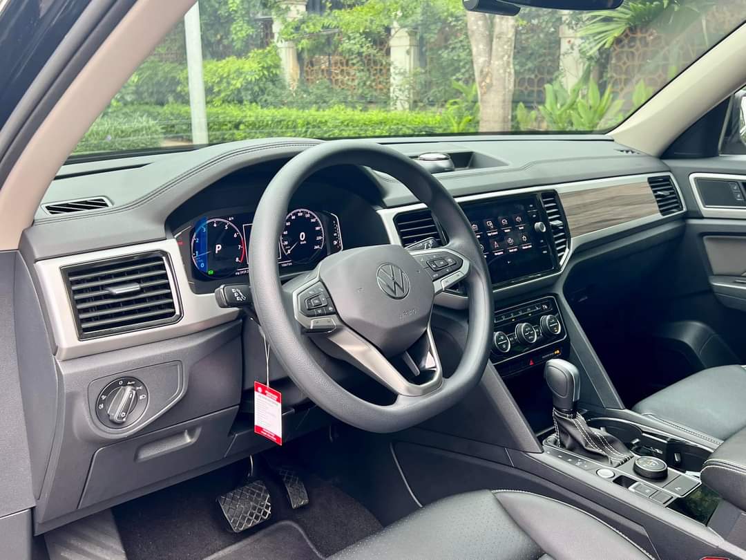 SẮM NGAY XẾ HỘP VOLKSWAGEN TERAMONT " HỖ TRỢ VAY 80% XE - LÁY XE CHỈ 7XX "-1