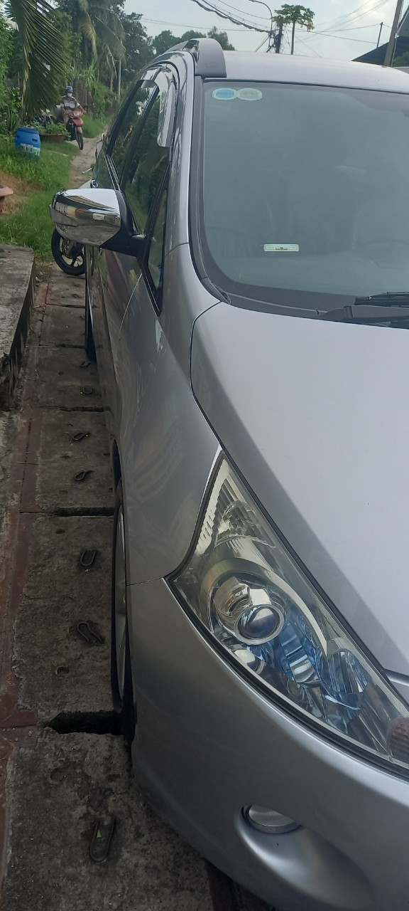 Chính chủ cần bán xe Missubitshi Grandis đời cuối 2008 -5